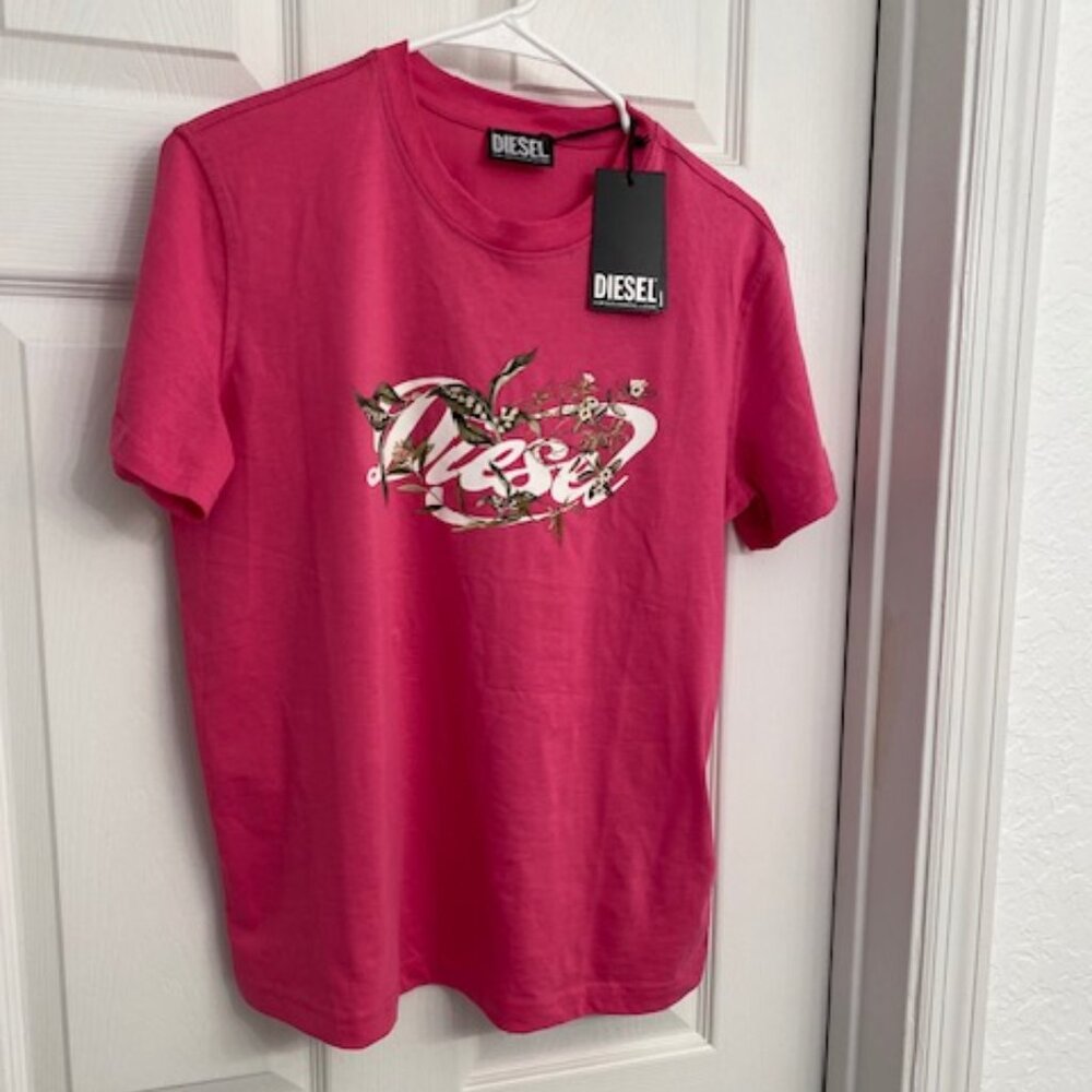 Diesel  NWT pink flower t-shirt Size L